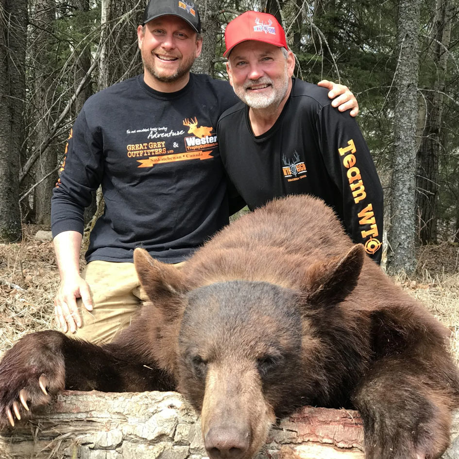 Black bear, hunting, Shipman, Saskatchewan