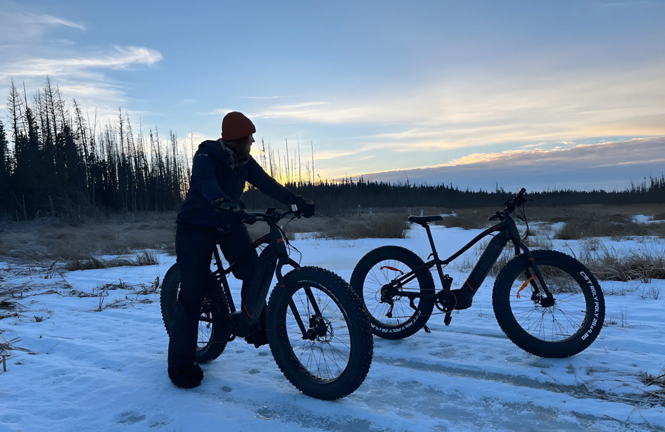 Electric fat bike, winter, Shipman, Saskatchewan