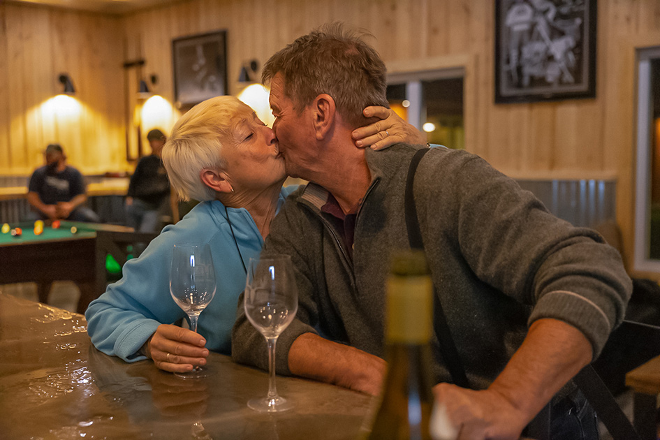 Christmas party, Restaurant, Bar, Shipman, Saskatchewan