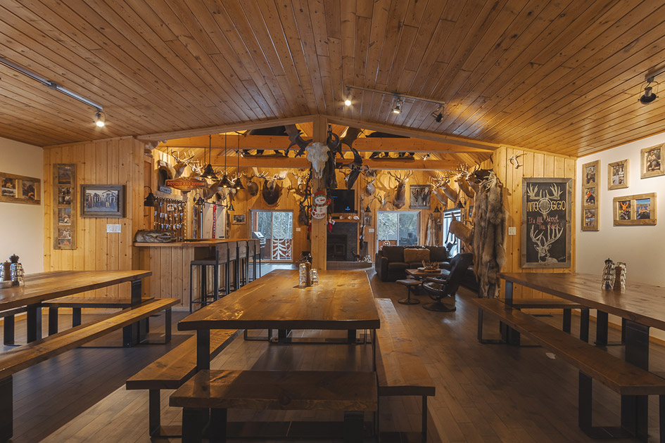 Company meeting, Restaurant, Bar, Shipman, Saskatchewan